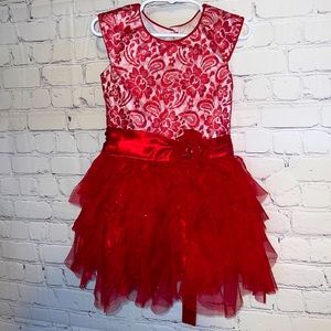 3T Jona Michelle Dressy Dress. Layered Tule skirt. In excellent condition